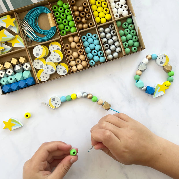 outer space bracelet making kit