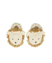 baby booties: lion & daisy