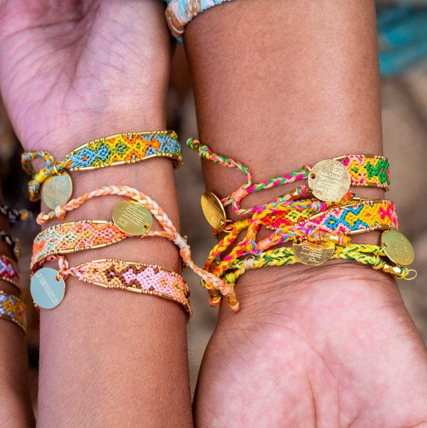 bali friendship bracelet - various colors
